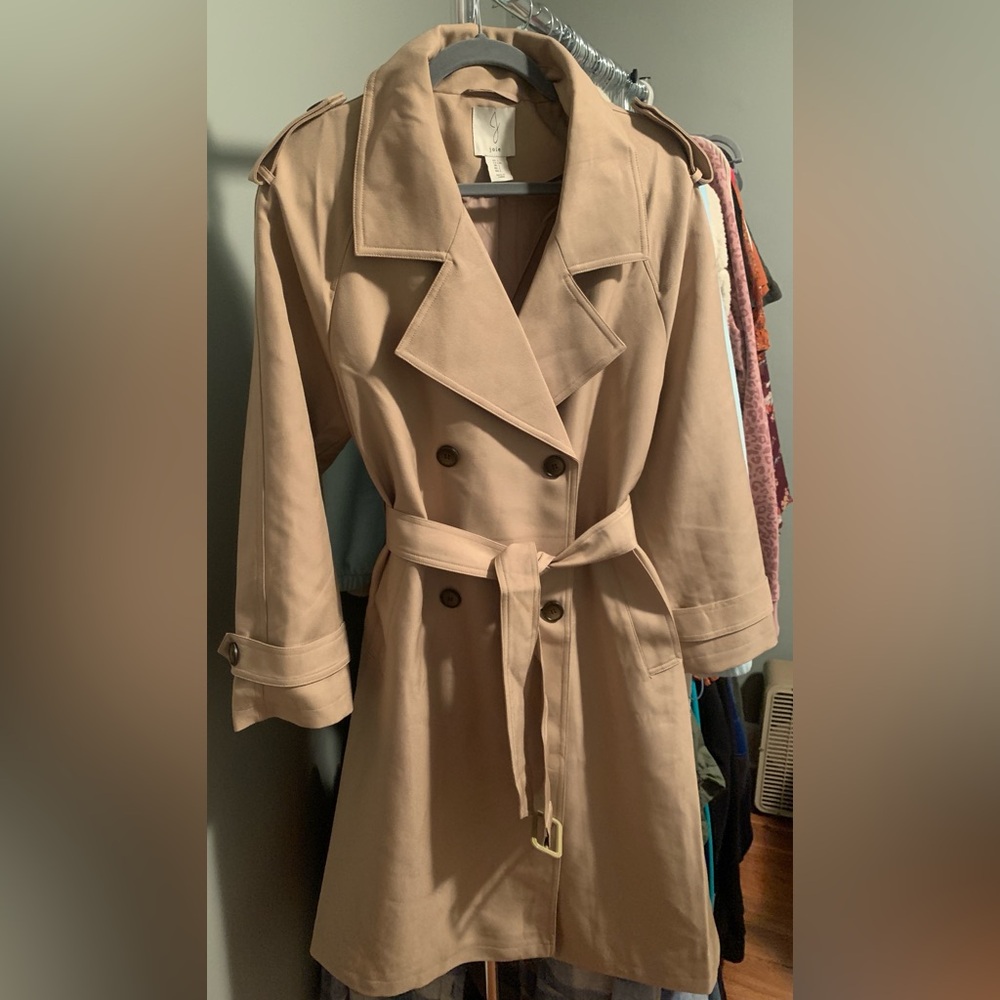 trench coat khaki color in large